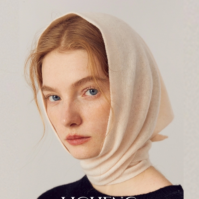 British Korean Triangle Scarf Niche Wool Triangular Women Head Scarf Warm French-girl Fashion Multi-functional Knitted Scarf 260917