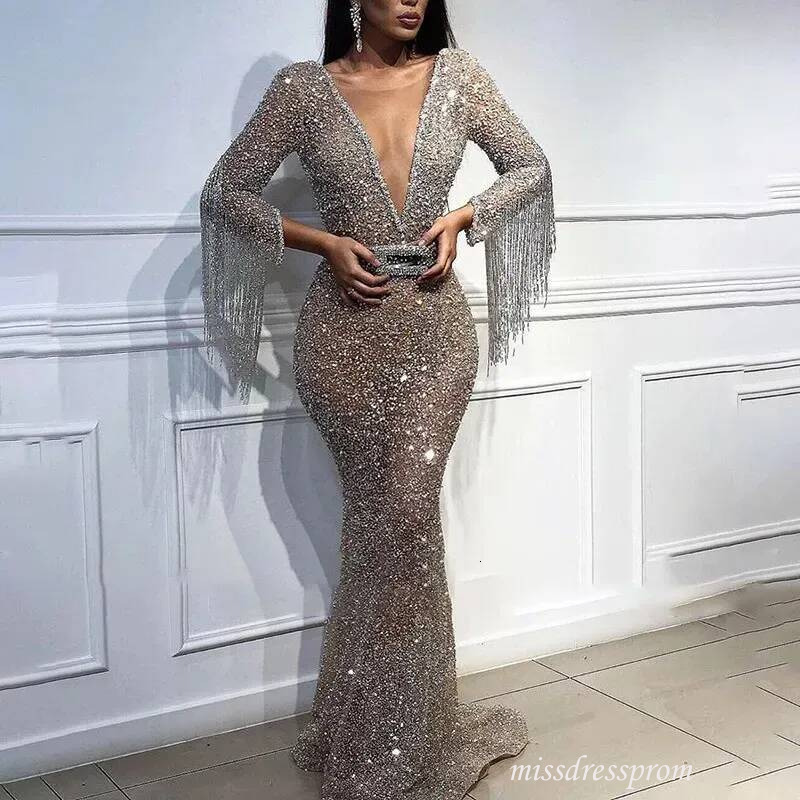 Full Reflective Sequins Mermaid Prom Dresses Beads Deep V Neck Long Sleeves Evening Gowns with Tassels Sweep Train Formal Party Dress