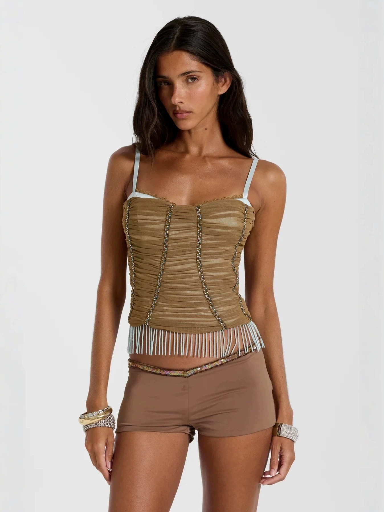 American-style retro mesh pleated camisole heavy beading tassels, short crop top with revealing waistline, creating a stylish and atmospheric look b