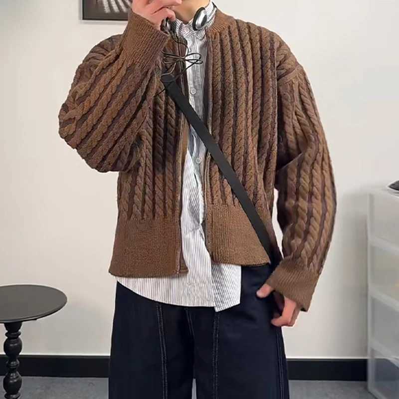 Vintage Crochet Knitting Sweater Mens Coats 2025 Fall New Casual Slim Fit Knit Cardigan Tops Men Fashionable Zipper Sweatercoats S2609185DHQ