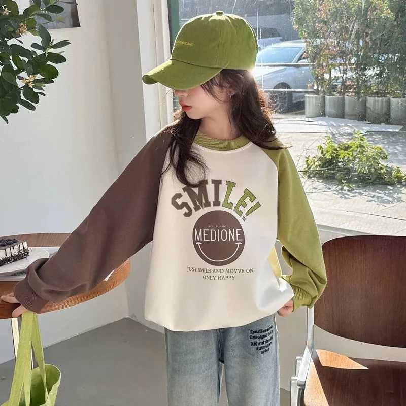 Sweatshirt Girls' 2025 New Crewneck Spring/Autumn Kids Medium-Large Face Color Block Slish TopW260917