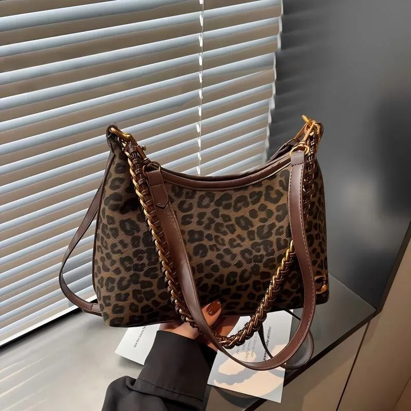 Women Light y Fashionable Leopard Printnd Suede Shoulder Crossbody Bag Versatile for Commuting Large Capacity Tote Bag 260917