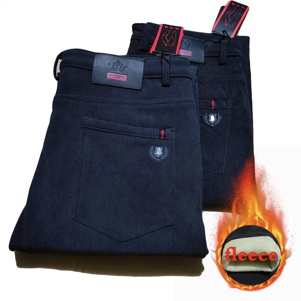 2025 Fleece Autumn Winter Men's Corduroy Casual Pants Straight Leg Loose Fit Youth Winter Thick Warm Velvet Long Pants for Men 260917