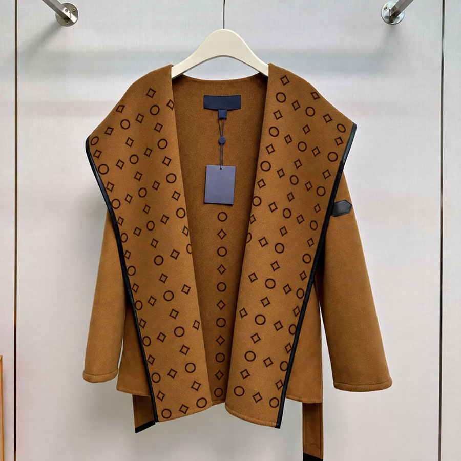Cashmere Coat Women Jacket Designer Wool Blends Coats Fashion Jacket Classic Cashmere Coat Essential for Fall and Winter Woolen Coat Long and Sho