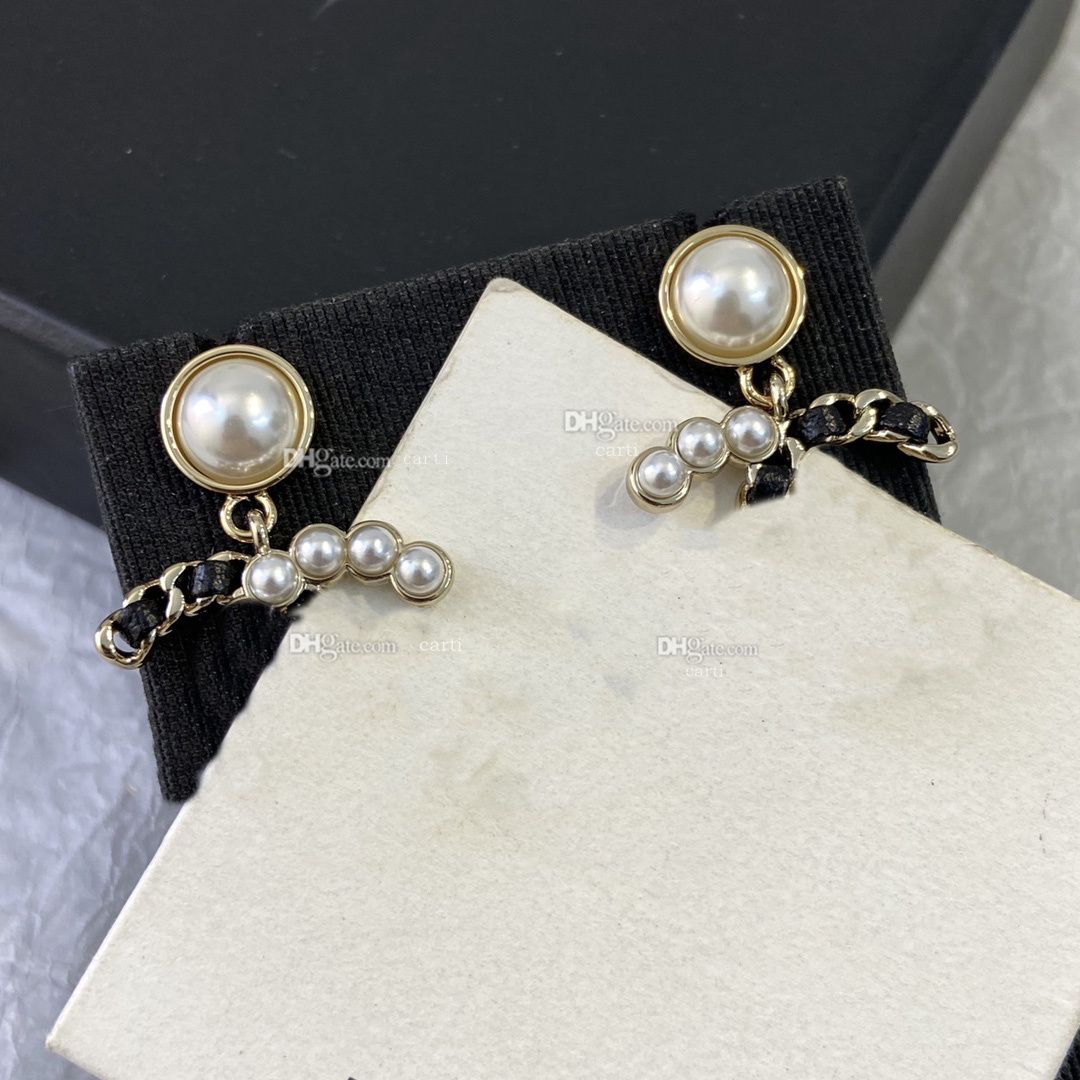Designer Stud Earrings C Luxury Women Fashion Jewelry Earing Metal Diamond Letters Pearl Earring cjeweler Woman cc hjljk5