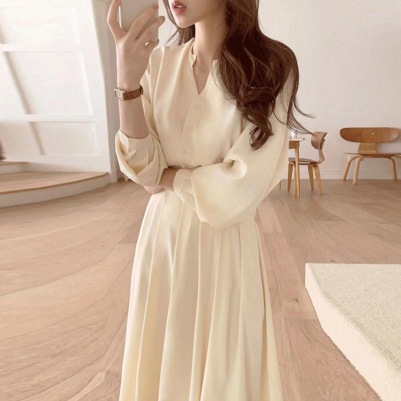 Elegant Chic Long Sleeve V-Neck Pleated Dress Belted Waist Spring Commute High Bubble Pure Color City