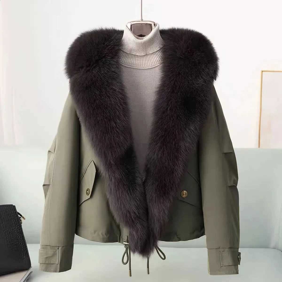 2026 Winter New High end Big Fur collar Workwear Down Cotton Jacket Women's Fashion Short Thicken Cotton Female Parkas Coats H260917