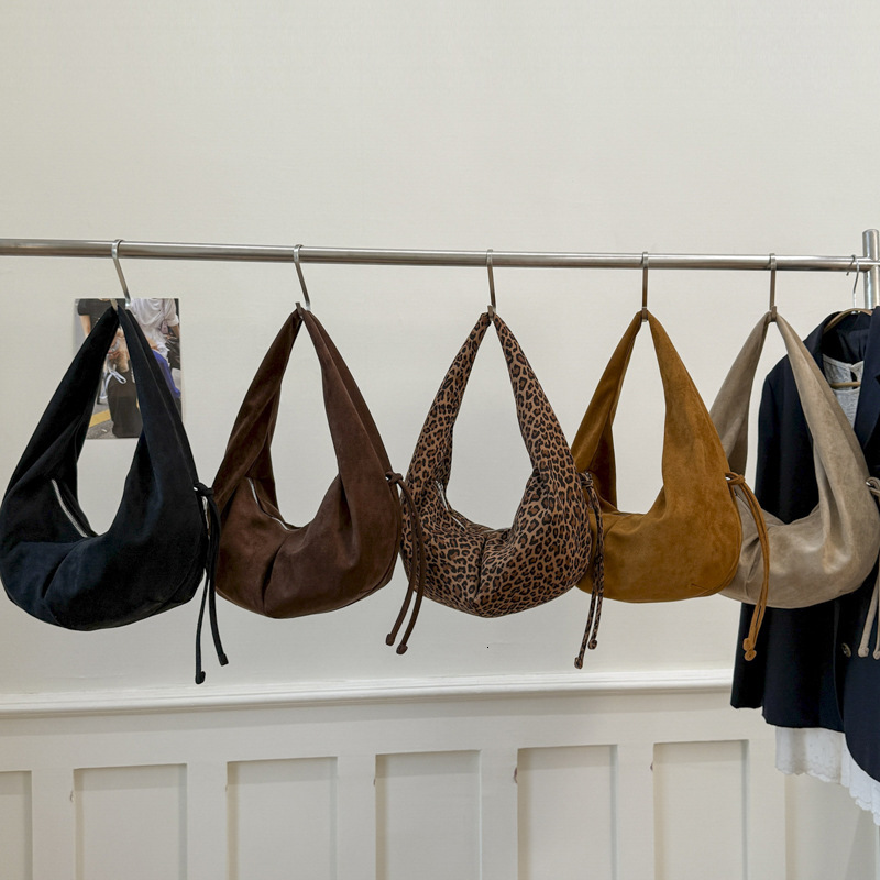 New Suede Shoulder Casual Underarm Bag, High-End Fashion Soft Leather Women's Bag Fashionable Luxury Handbag Underarm Bag