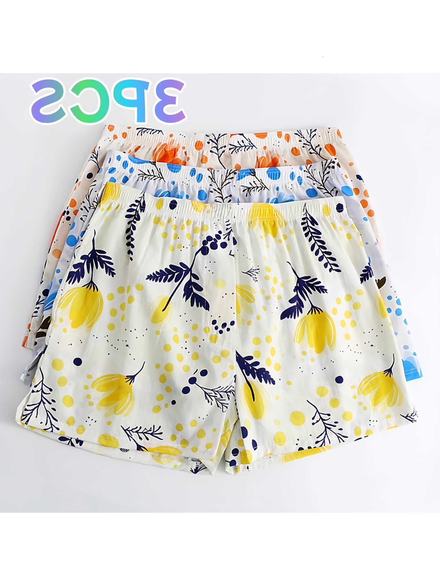 Three-Pack Men's Trendy Printed Underpants Loose Breathable Boxer Briefs for Young Men Casual Everyday Wear Can Be Worn Outside Extended Length