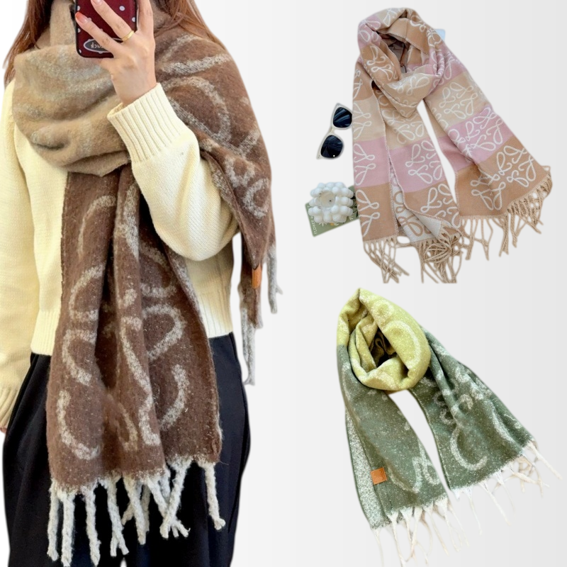 2026 New Arrival Scarf Designer Women Scarfs Luxury Tassel Jacquard Shawl Wrap Reversible Design Cashmere Scarves Soft Touch Sciarpa Winter Keep War