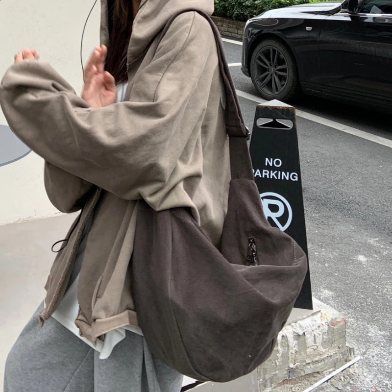 Retro Autumn and Winter Dumpling Bag Shoulder Bag Unisex Handbag Large Capacity Canvas Bag Harajuku Idle Sle Tote Bags for Women 260917