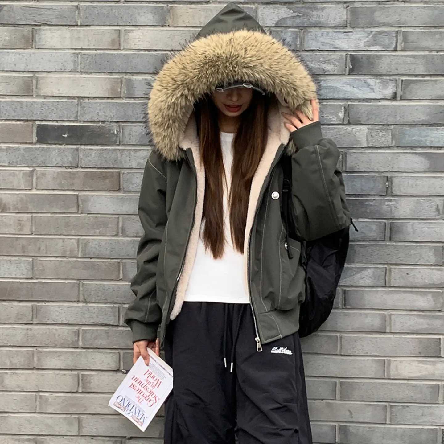 Women's Thickened Hooded Jacket 2026 Winter Warm Cotton Coat with Fur Collar American Style Loose Workwear Outerwear H2609171