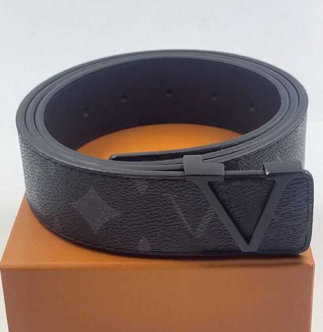 casual womens leather belts for man metal letter smooth buckle woman waistband belt with box S260919YNRQ