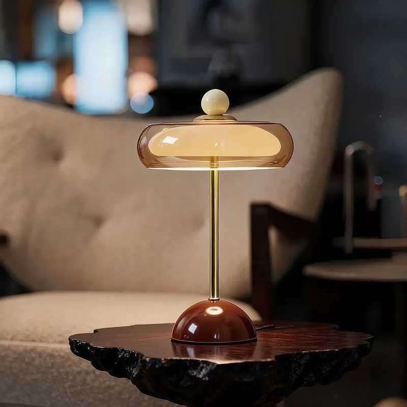 Lámparas de mesa Lámpara de mesa vintage de mediados de siglo Lámpara de decoración de luz ambiental de lujo para sala de estar Dormitorio Mesita de