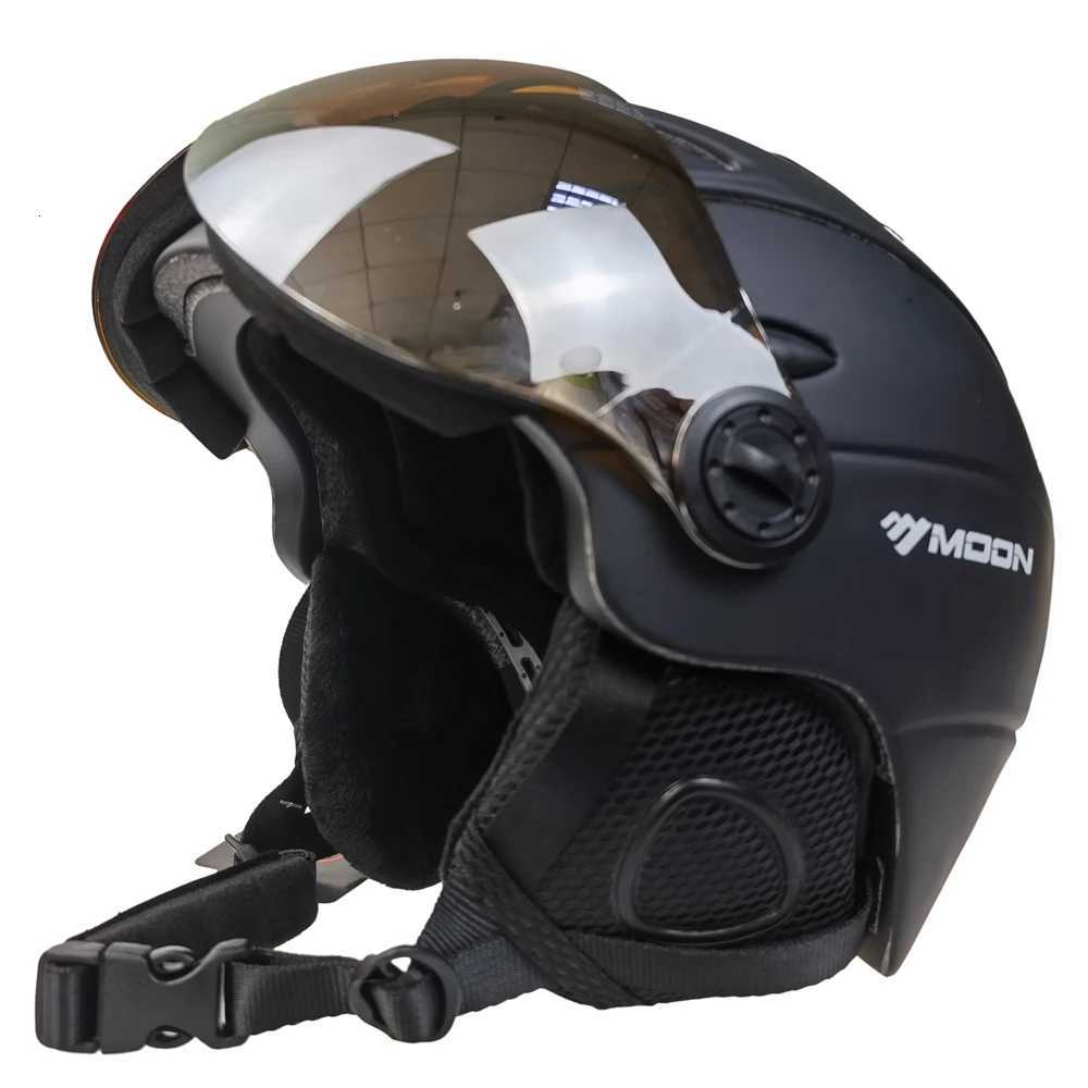 Helmet Ski Helmets MOON Ski with Goggles Integrally-Molded PC+EPS High-Quality Skiing Helmets Outdoor Sports Snowboard Skateboard MS95 D2609191