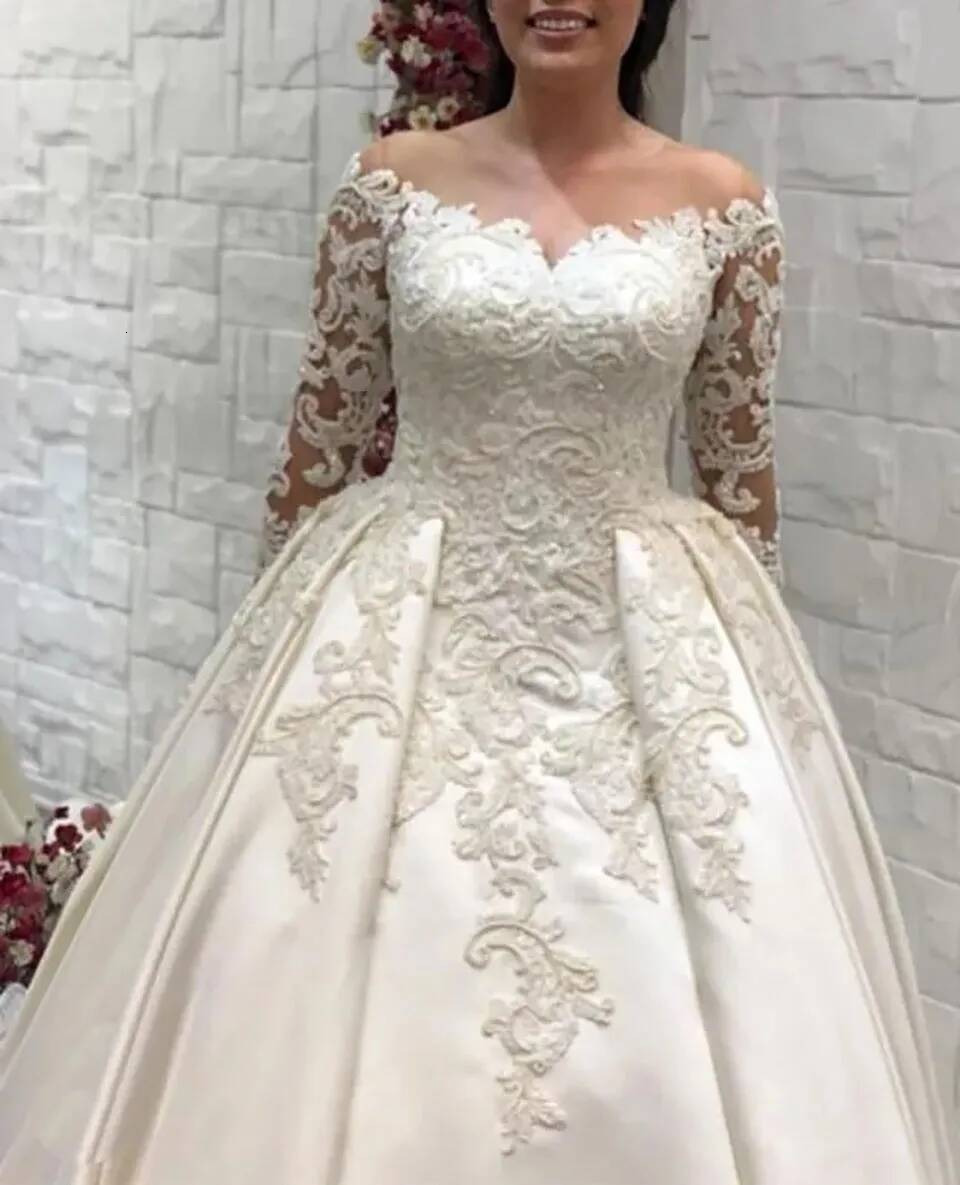 Ivory White Wedding Dresses Princess A Line Floor Length Applique Beaded Custom Zipper Lace Up Plus Size Long Sleeve Satin Illusion Bridal Gowns