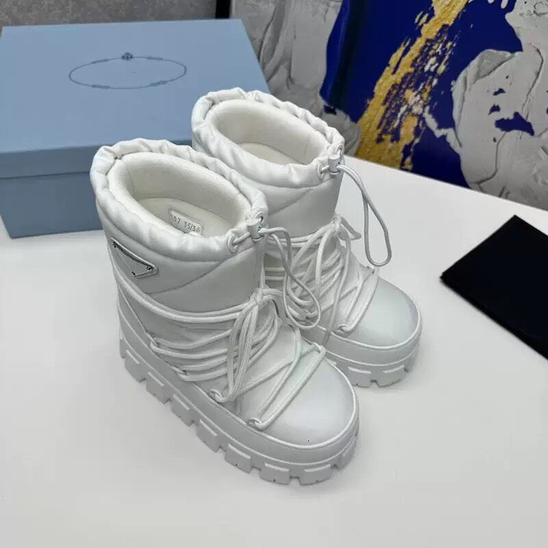 shoe boot Designer Luxury winter snow platform silver suede lace quilted rubber outsole waterproof tall ankle chunky casual comfort classic brand bo