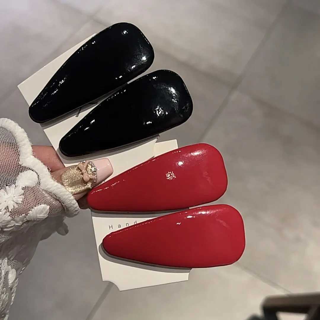 Fashion Retro PU Leather Hair Korean Edge Clip Simple Solid Water Droplet Duckbill Clip Women Girls Bangs Side Clip Headwear New M260918