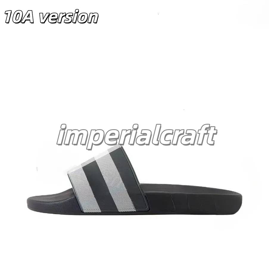 Designer Check Bur Berryitys Slides Summer Beach Slippers Vintage Tartan Blueberry Slider High Quality Luxury Sandals Archive Beige Print Embossed S