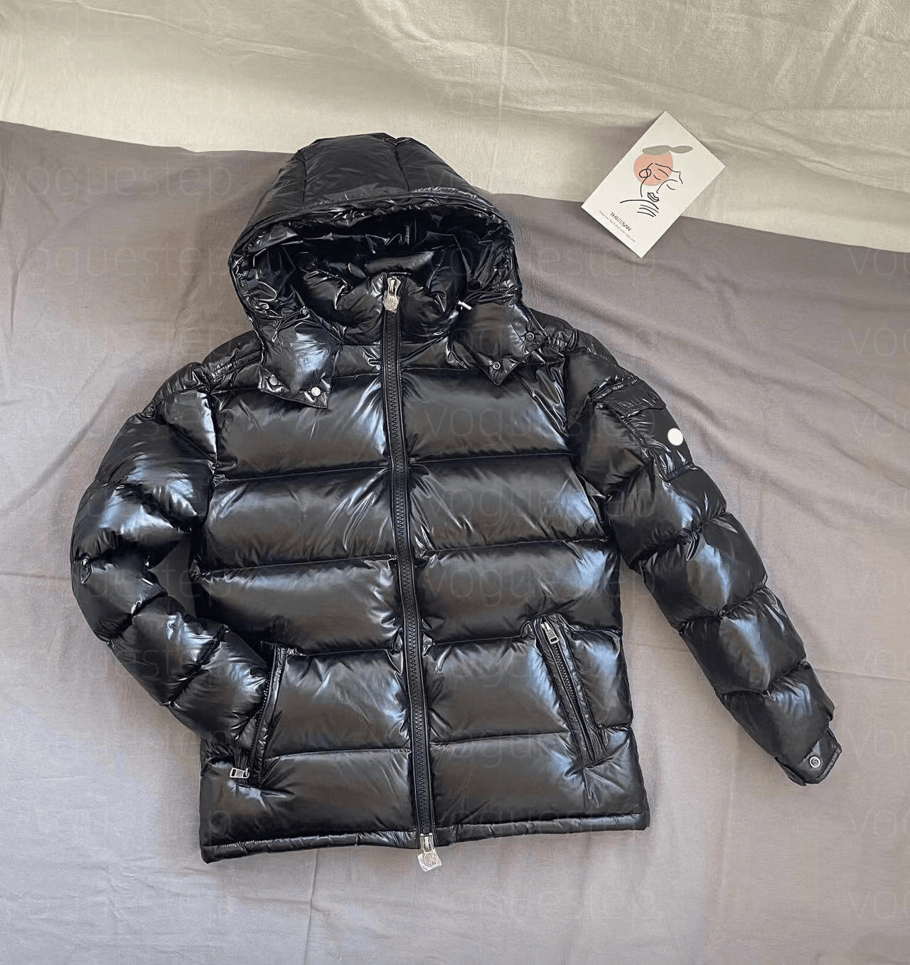 Men's Puffer Jacket Designer Maya Jackets Down NFC Arm Scan Round Zipper Shiny Matte Couple Street Style Winter Winterjacke Down Parka Waterpro