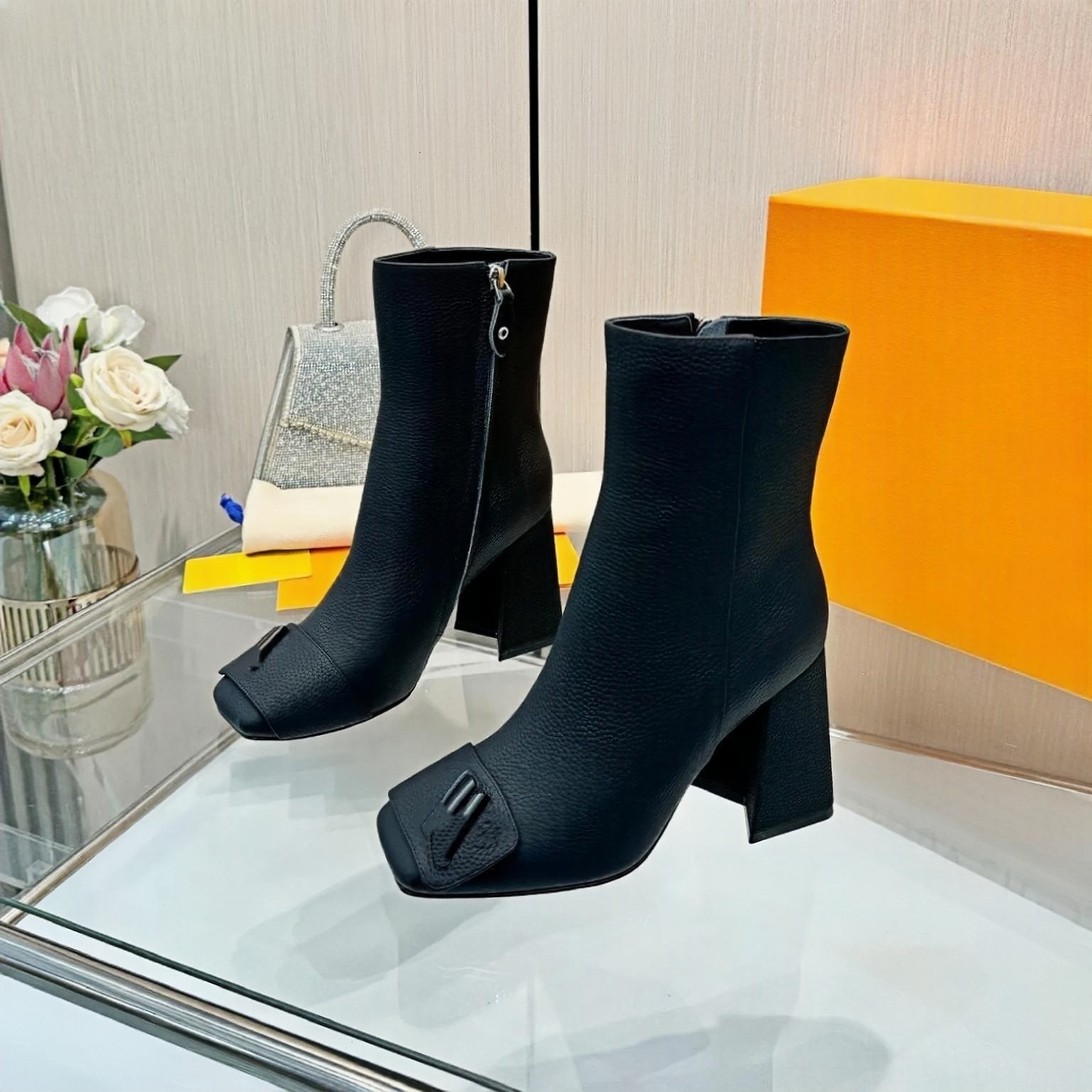 Shoe Designer Boot Heel Woman Leather Black Brown Platform Stiletto Ankle High Point Toe Buckle Zipper Gold Luxury Monogram Chunky Block Vintage Ele