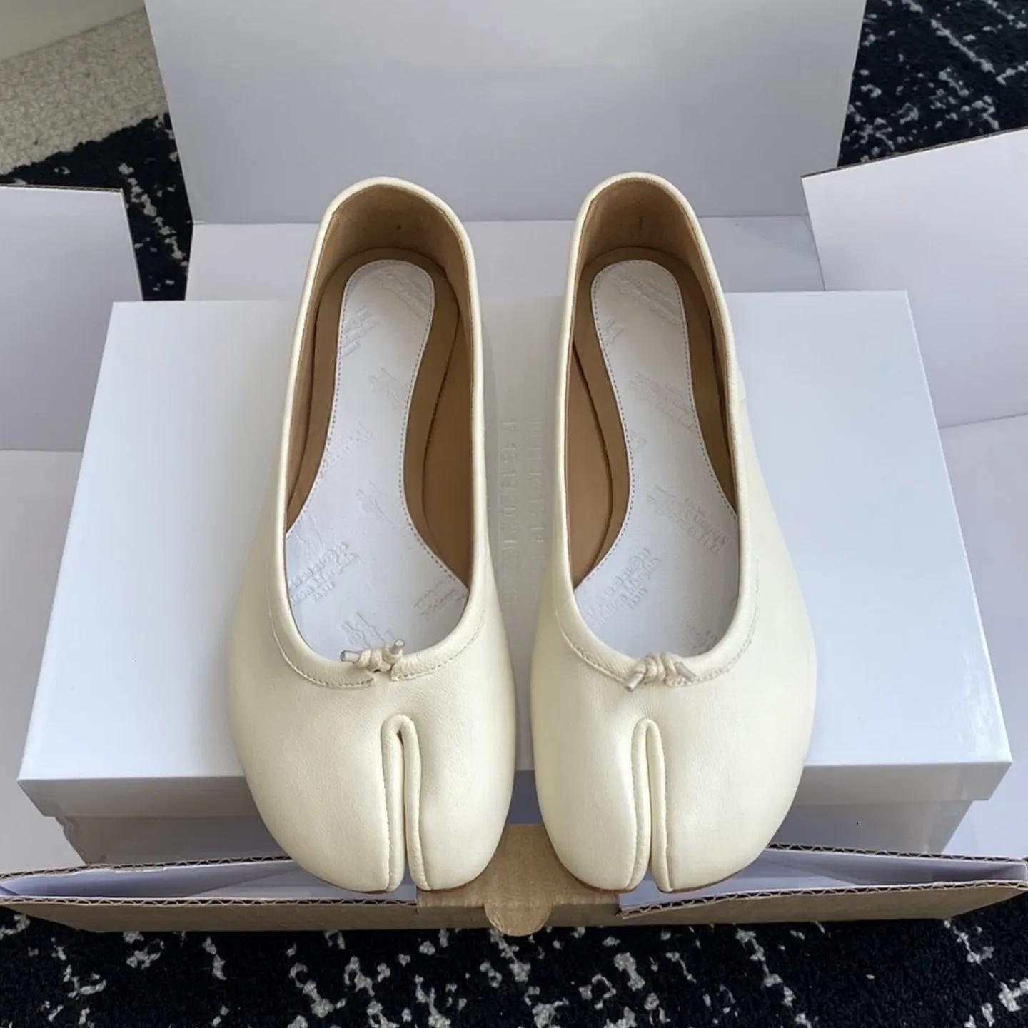 shoe ballet flat loafer Designer Luxury tabi split toe leather white mary jane sneakerina womens slingback comfort casual soft sole genuine quality