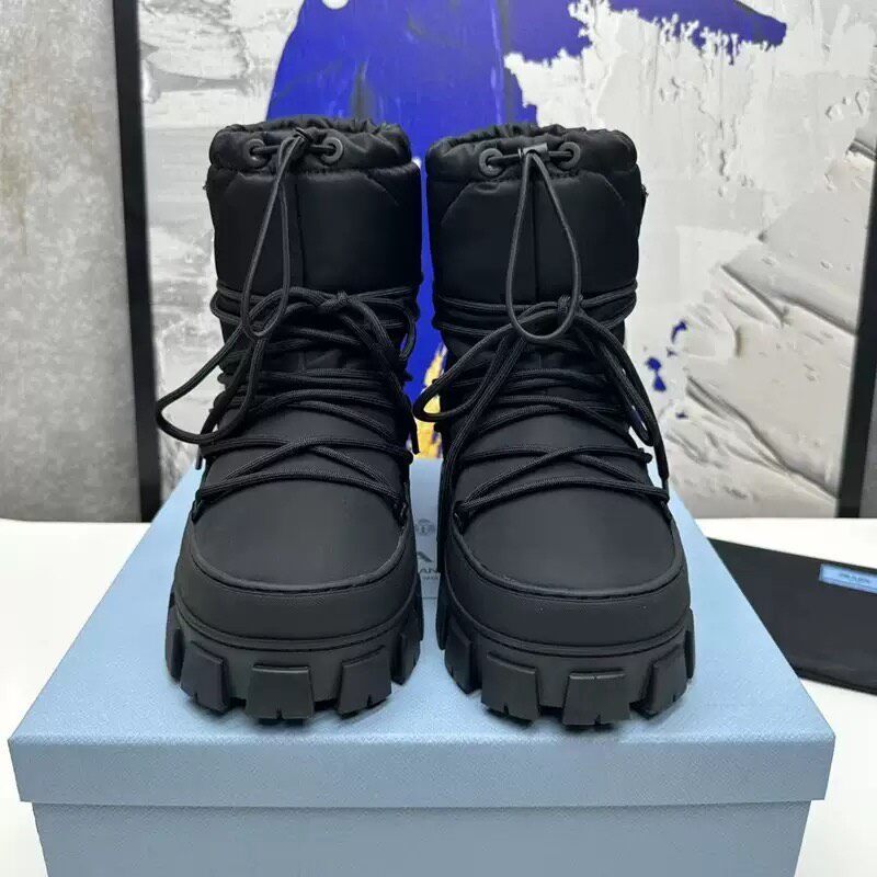 boot shoe Designer Luxury winter platform gold leather lace triangle rubber sole outdoor hike combat biker ankle chunky comfort genuine real quality