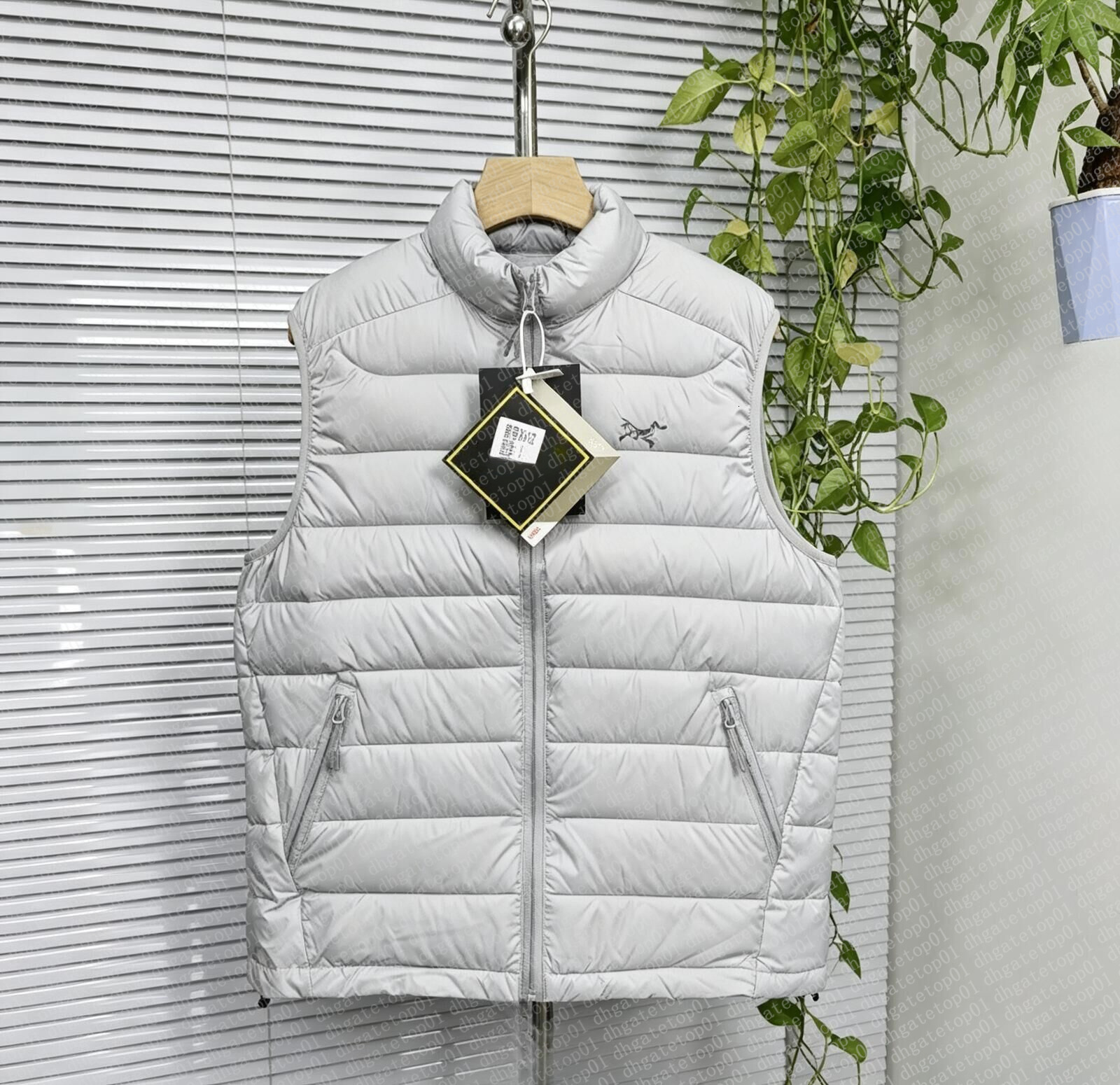 High quality Arcteryxismlyity ATOM Jacket Men Women Goretex Arc Puffer ATOM Jacket Hard Shell Zip Jacket Windbreaker Designer Artery Jacket Trend Co