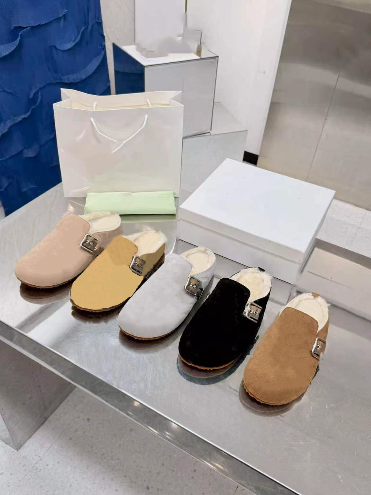 10A High-Quality Luxury Designer Autumn/Winter Fleece-Lined Women's Open-Toe Half-Slippers Plaid Buckle Mules Outdoor Warm Flat Furry Slippers
