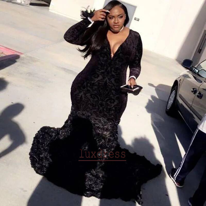 Plus Size Prom Dresses Mermaid Lace Plunging V Neck Long Sleeve Evening Gowns With 3D Flowers African Black Girl Dress