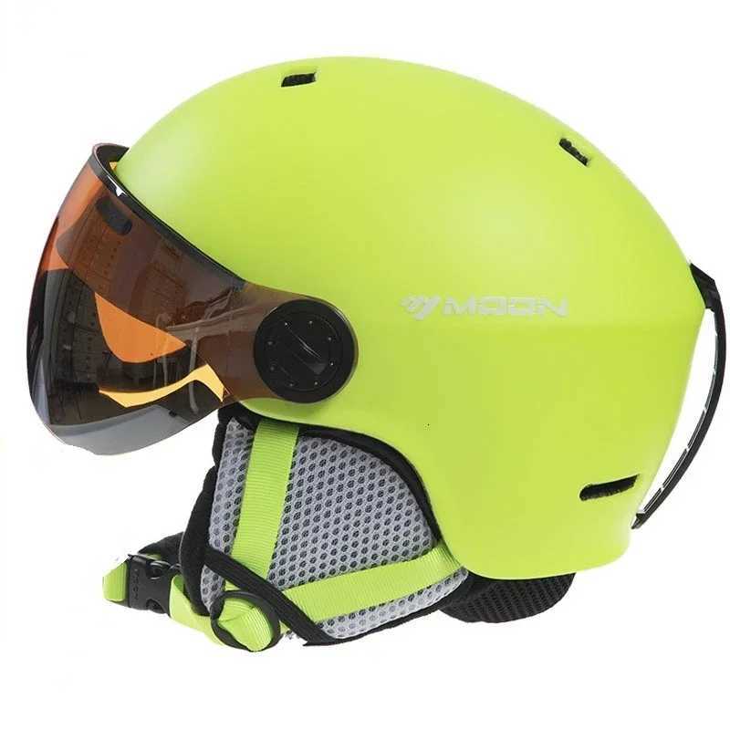 Ski Helmets MOON Skiing Helmet Snowboard Skateboard Integrally-Molded PC+EPS High-Quality Outdoor Sports Ski Helm with Goggles D2609191