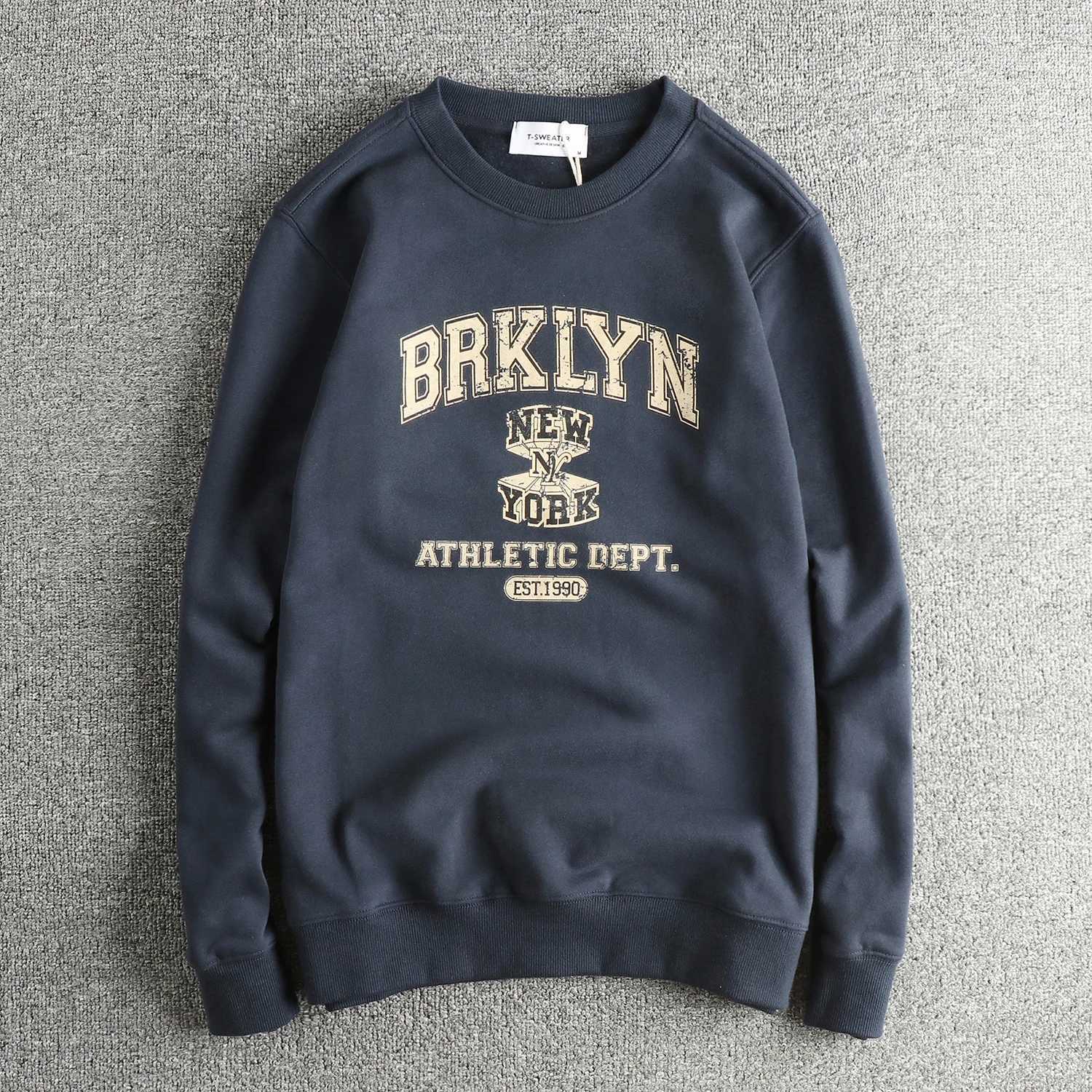 Men's Hoodies Sweatshirts Retro letter print plus velvet thickened sweatshirt for men American trendy versatile young pullover long sleeved top