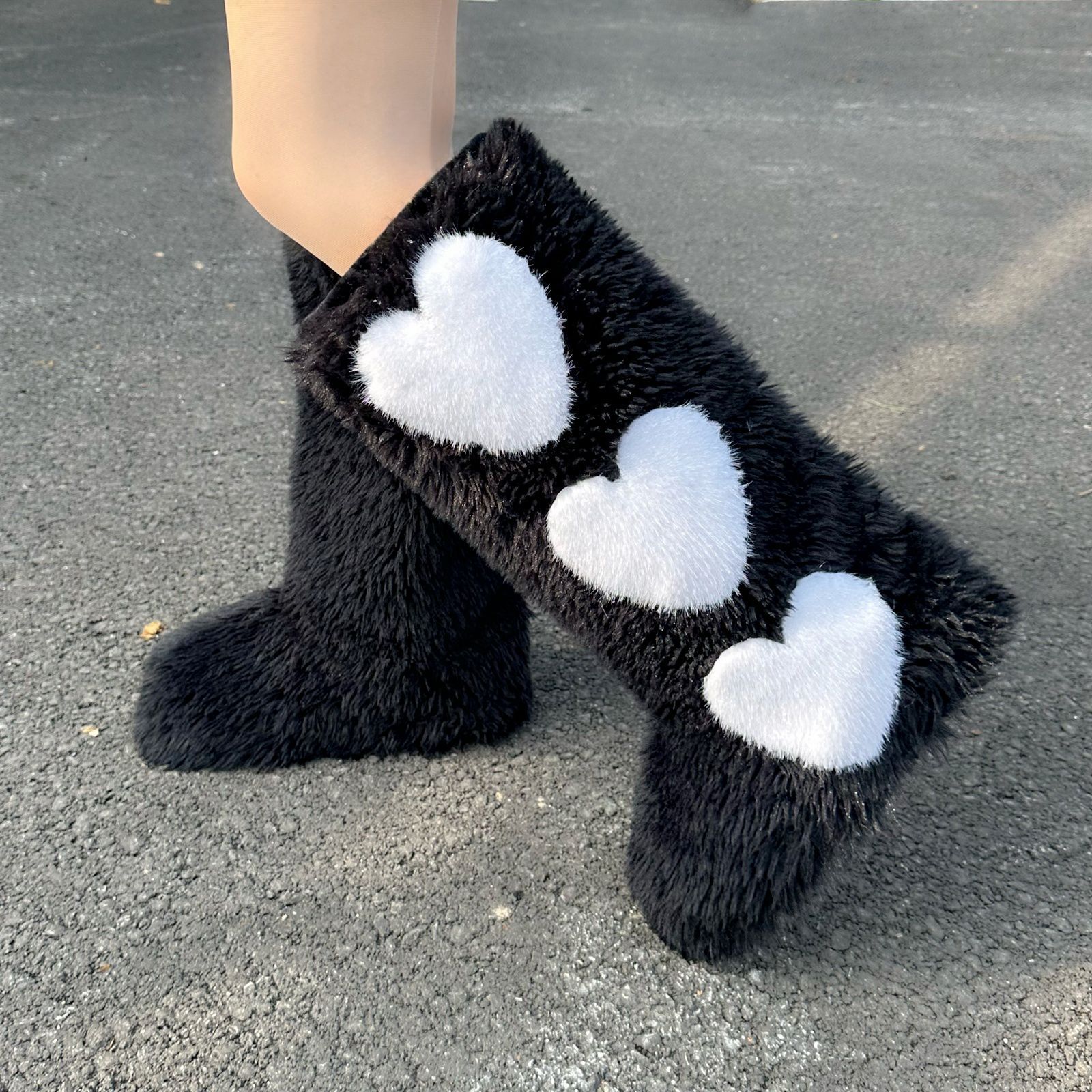 Winter New Flat Long Tube Furry with Fleece Lining, Thickened, Waterproof, Warm, Heart-Shaped Snow Boots for Women