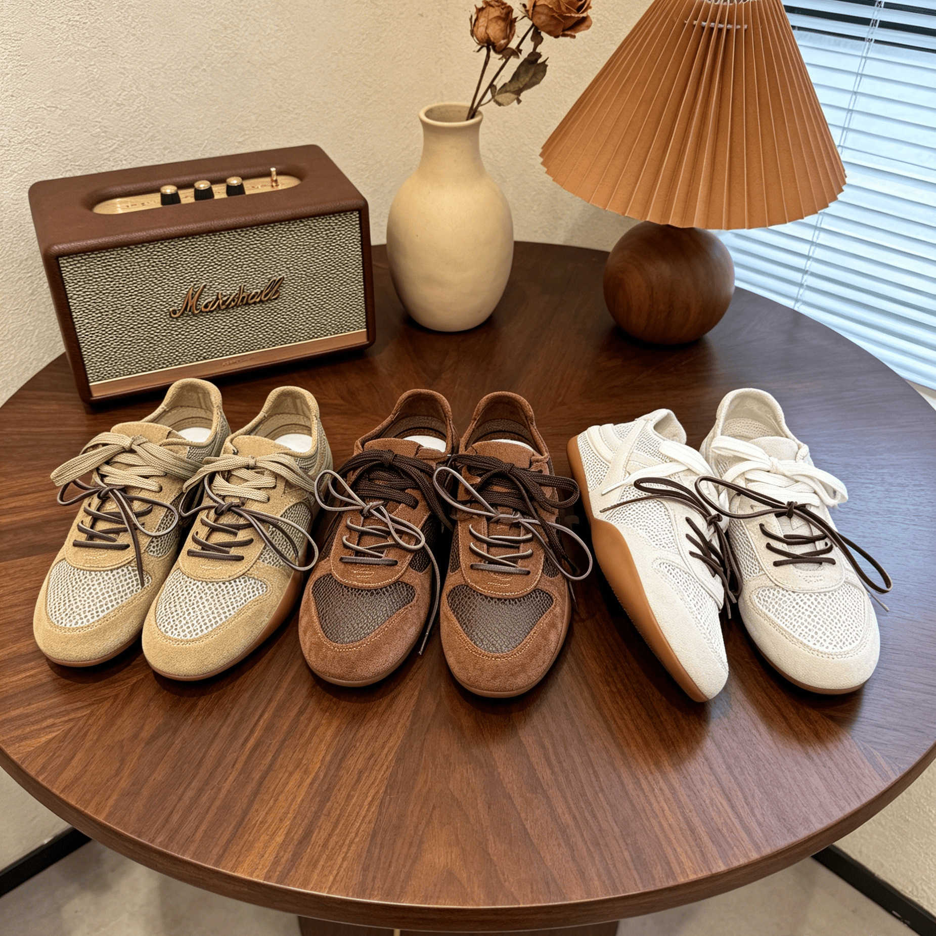 Chaussures décontractées 2026 nouvelles chaussures d'entraînement allemandes à lacets en maille respirante polyvalentes avec un design creux et u