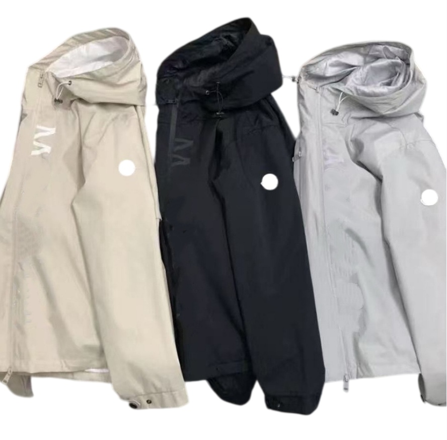 Luxury Designer Mens Windproof Jackets Spring/Autumn New Fashion M-letter Printed Loose Zipper Hooded Tops Lightweight Warm Couples Clothes Outdoor