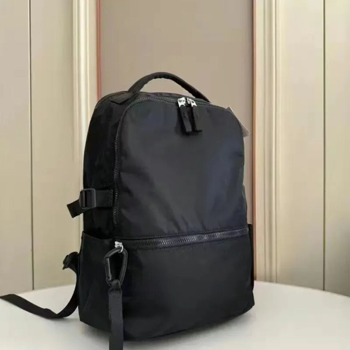 Sport Bag Outdoor Travel Leisure Sports Shoulders Lightweight Waterproof Backpack With * Large Capacity Commuting sports backpack For Men And Women