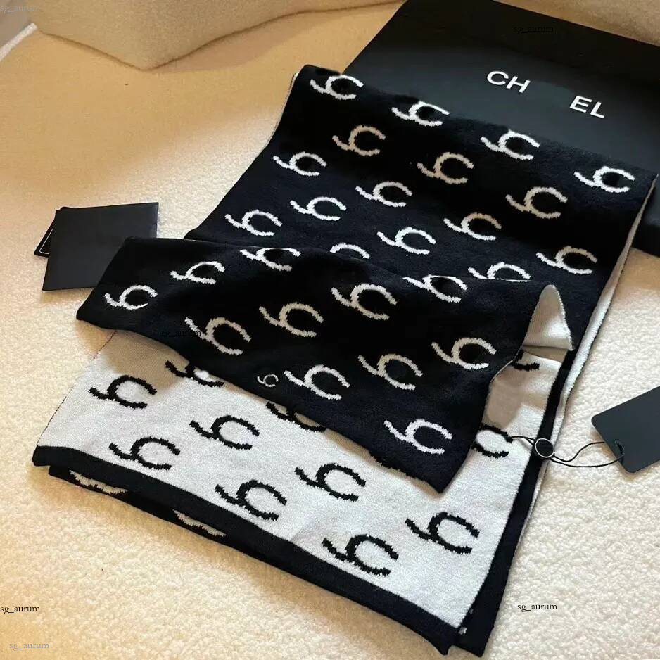 Designer for women new cashmere material winter warm and cold soft touch full letter logo daily wear popular fashion scarf two sides color sizes3