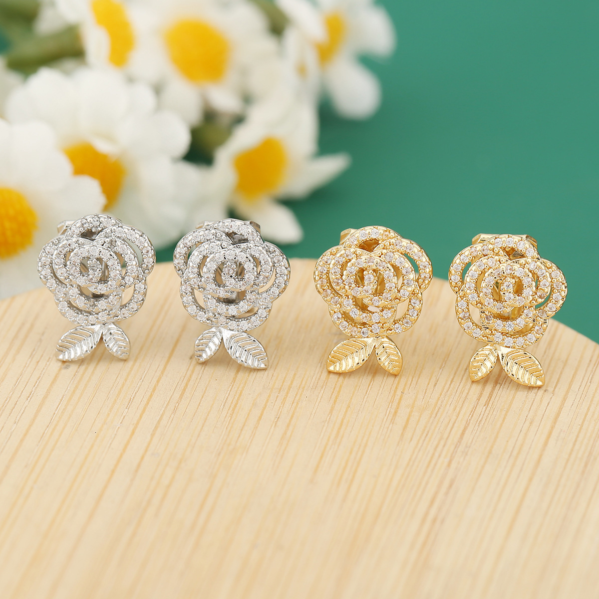 Fresh Floral Full-Diamond Earrings, Non-Pierced, Light Luxury, High-End, Niche, Exquisite Ear Clips