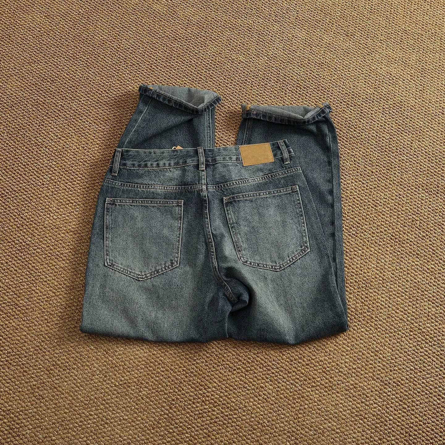 Men's Jeans Heavy-duty plain-washed whiskering jeans for men American-style street washed distressed loose versatile straight-leg pants X260919