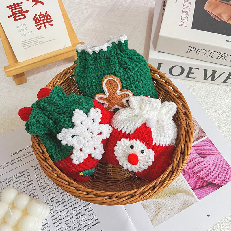 Ladies Storage Bag Christmas Kawaii Cute Funny Handmade Crochet Multifunctional High Quality Drawstring Coin Purse Gift Bag 260920