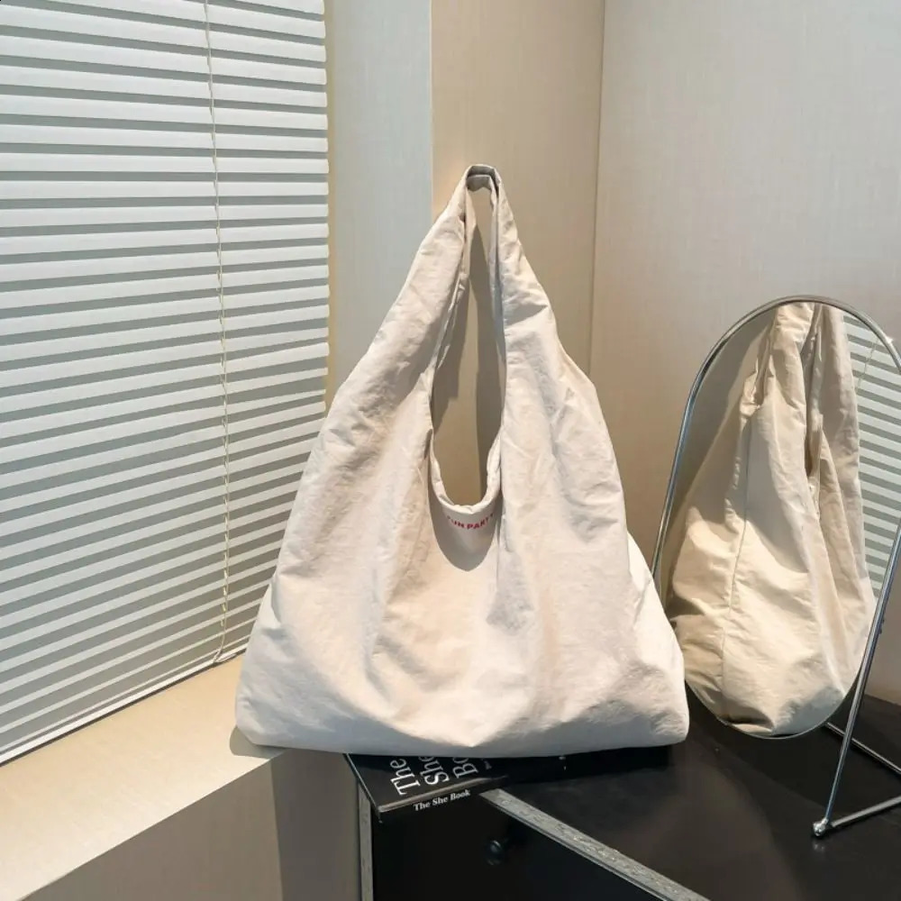 Candy Color Nylon Shoulder Bag Quick-dry Large Capacity Casual Tote Bag Korean Style Solid Color Japanese Style Shoulder Bag 260918