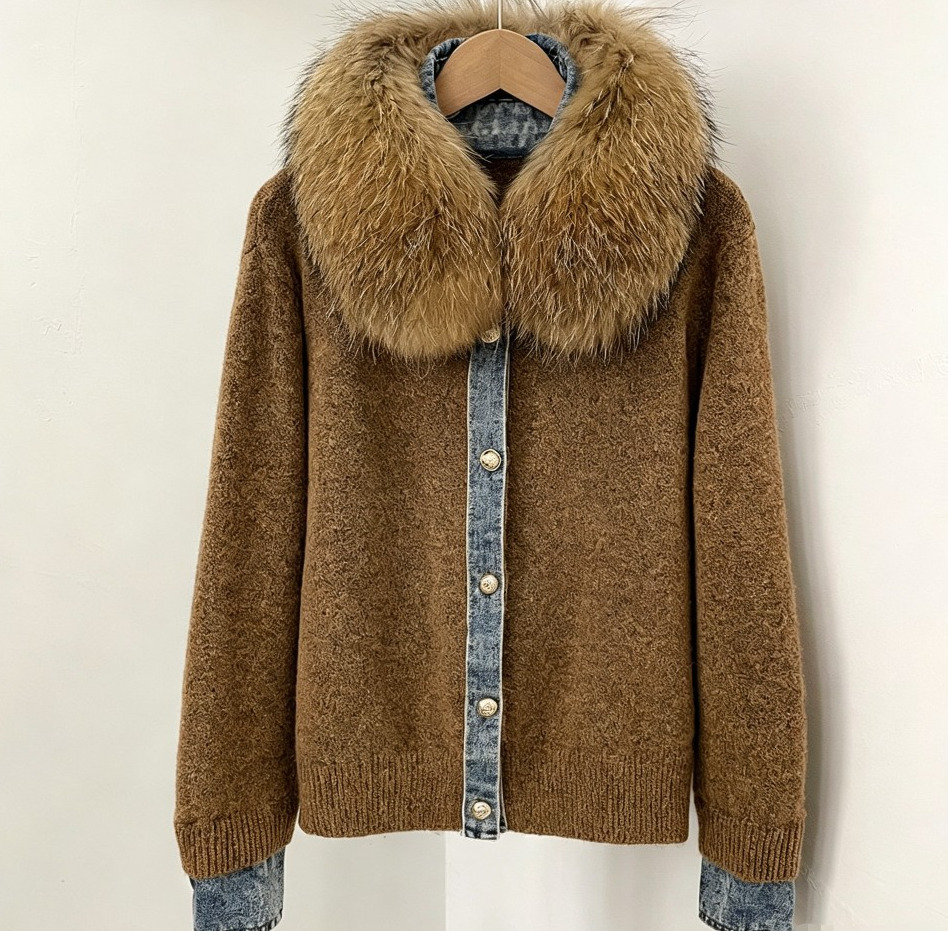 New Autumn Winter Women's Coat With Large Raccoon Fur Collar, Knitted Denim Splicing, Slimming, High-End, And Casual Style