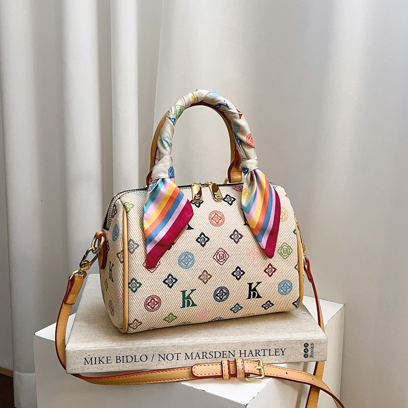 Luxury Brand Designer High-end Small Handbag For Women, 2026 New Model, Three-color Boston Style, Versatile And Fashionable Shoulder Bag And Crossbo