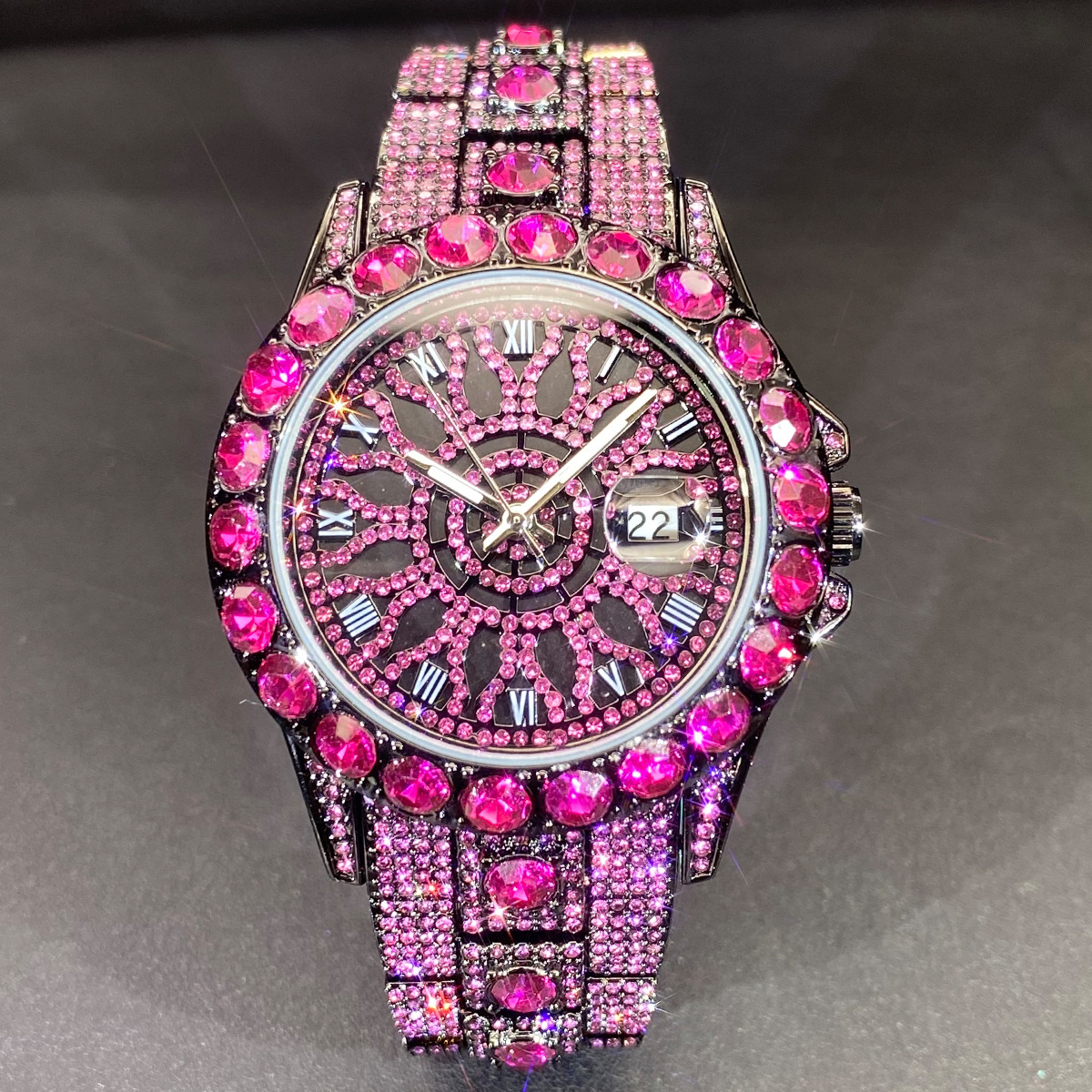 Fashion Designer Watches Lced Out Silver Mens Watch Luxury Calendar Waterproof Watch For Man Hip Hop High Quality Big Diamond Wristwatch