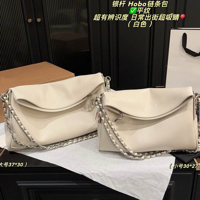 Hobo Designer Womens Shoulder Bag Leather Solid Color Silver Hardware Metal Small Pendant Matelasse Chain Hand Crossbody Folding Bags Underarm Sacoc