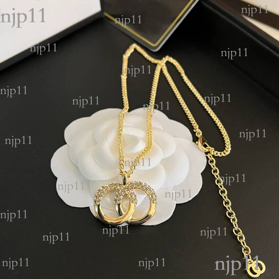 Designer Crystal Chain 18K Gold 925 Silver Plated Necklace Stainless Steel Boutique Women Jewelry Classic Gift Stamp