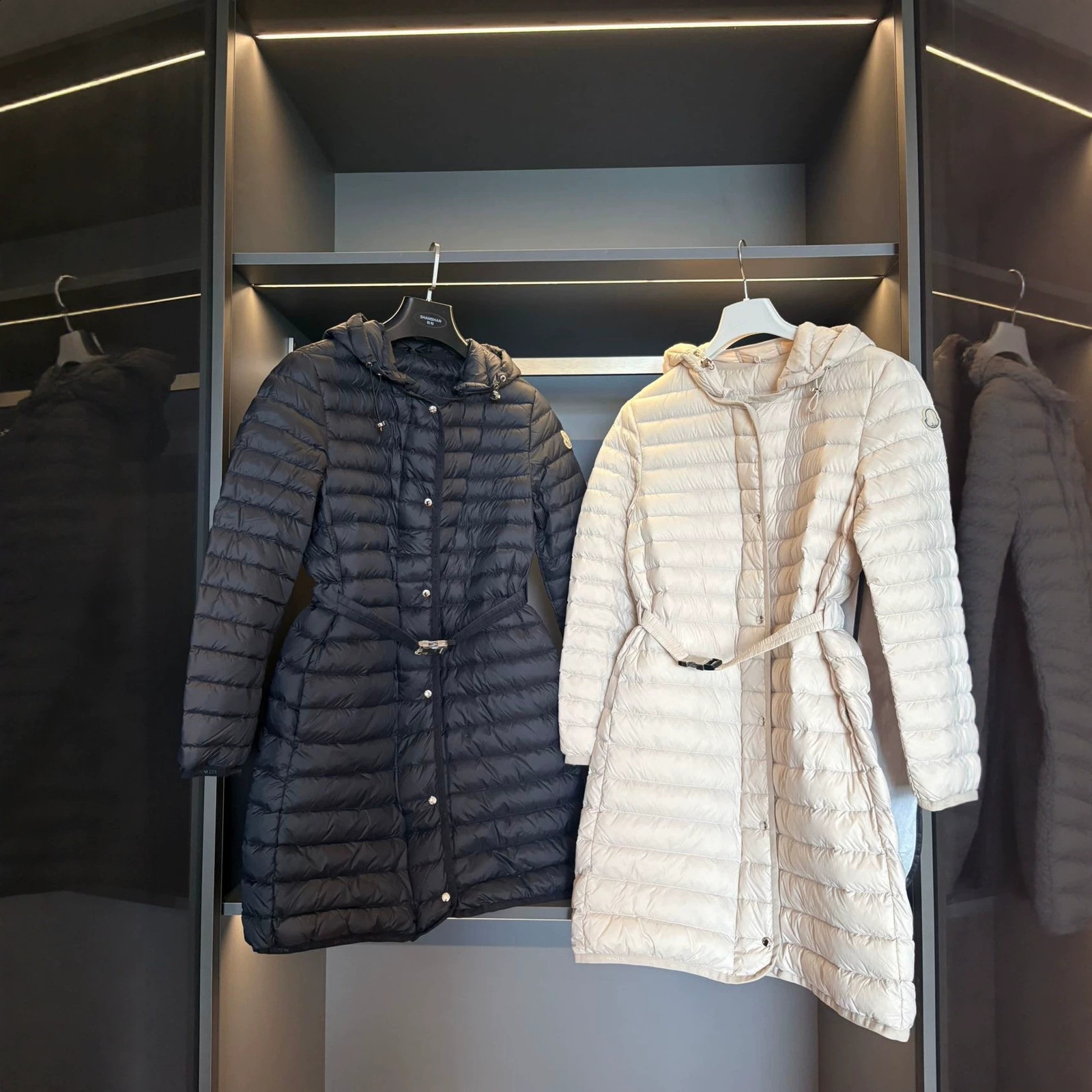High-end M 26s autumn/winter thin slim-fit belted hooded long casual down jacket for women 260920