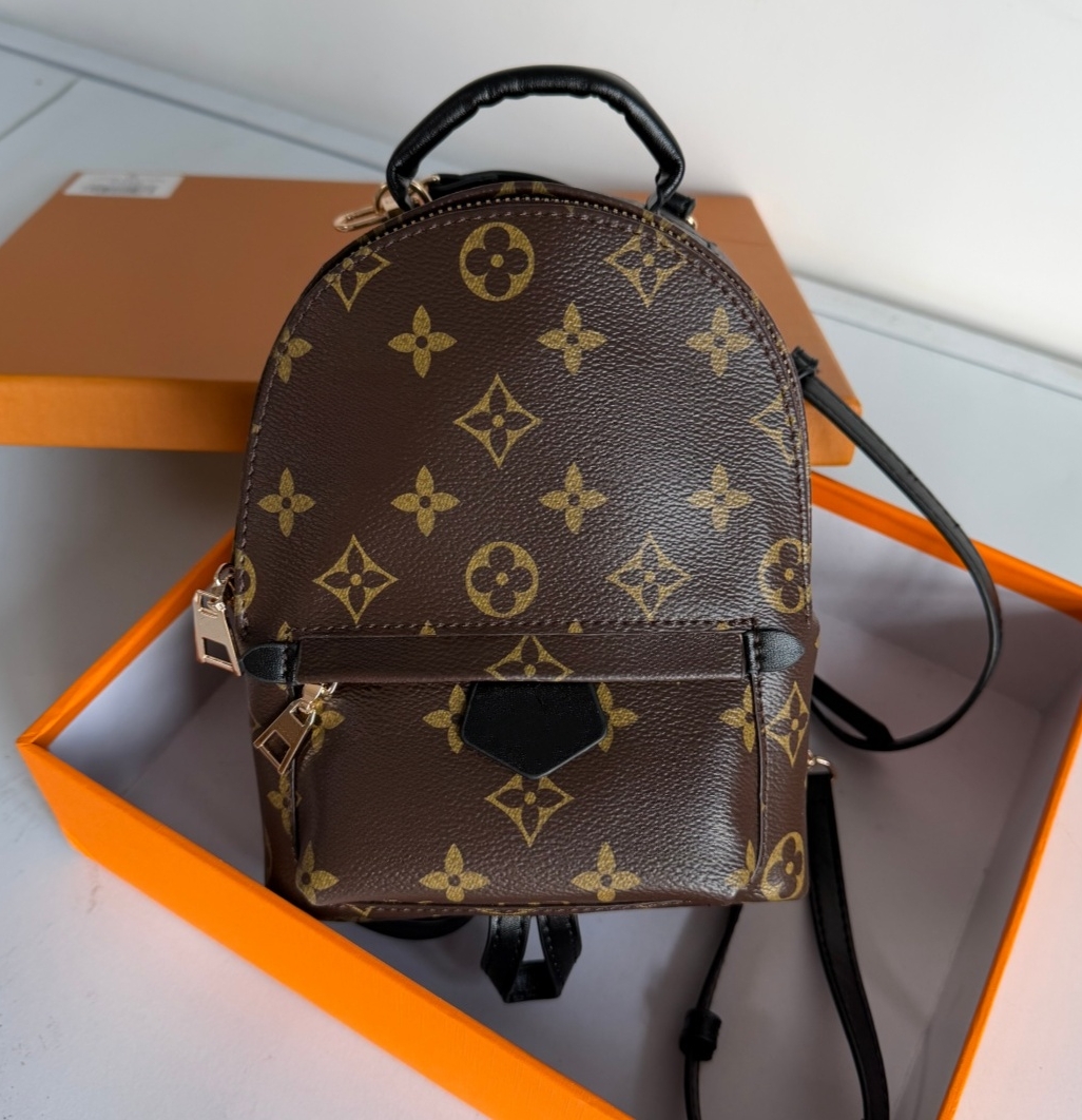 Top luxury designer bags Womens Leather woc Lady bag the tote Bag crossbody bag Shoulder Bags wallets Messenger bag Handbags totes backpack Wallet