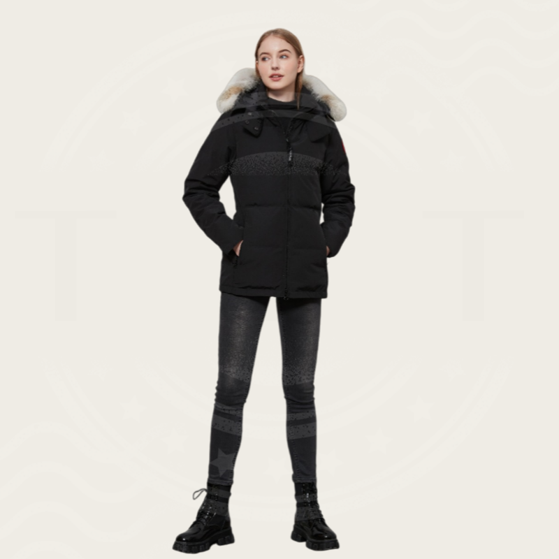 Women Designer Hooded Down Parka Warm Outdoor Winter Outer Garment down jacket