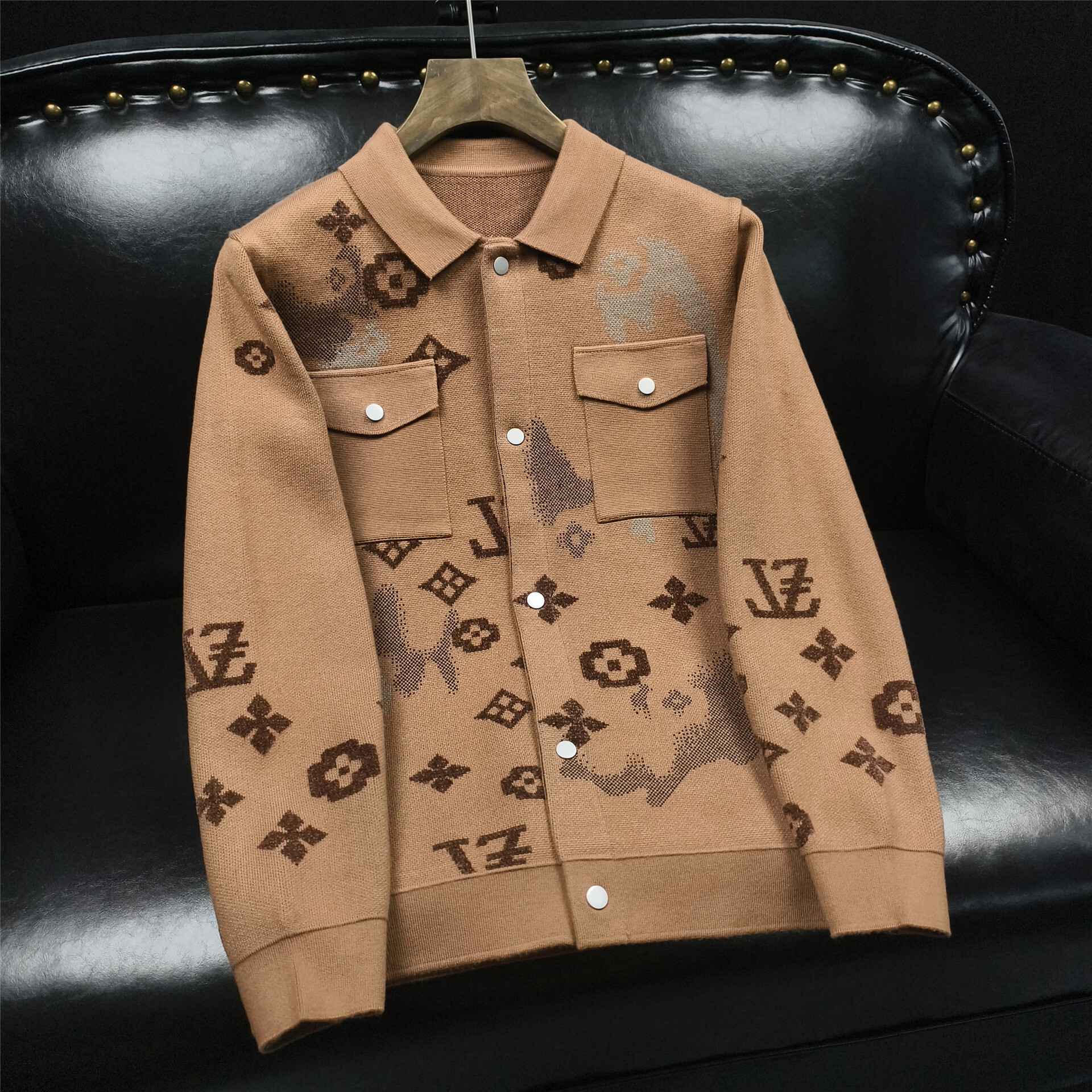 Luxury Mens Designer Jacket Fashionable Lapel Knit Cardigan French High-end Classic Style Autumn And Winter Coat Warm And Trendy Casual Plus Size To